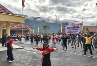 Senam Jumat Sehat Gabungan TNI, Polri dan Pemda Kabupaten Puncak Jaya