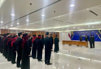 Sekretaris MA Lantik 25 Pejabat Pengawas, Jadilah Motor Penggerak Perubahan