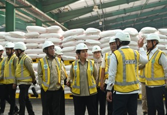 Siti Hediati Soeharto saat kunjungan kerja Komisi IV DPR RI ke PT Pupuk Kujang, Karawang, Jawa Barat, Jumat (26/6/2026)