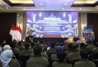 Ketua Fraksi Partai Demokrat DPR RI sekaligus Wakil Ketua Umum Partai Demokrat Edhie Baskoro Yudhoyono (Ibas) 