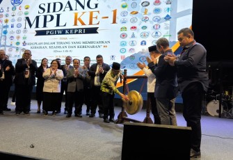 Wakil Gubernur Kepulauan Riau, Nyanyang