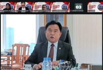 Menteri Koordinator Bidang Hukum, Hak Asasi Manusia, Imigrasi, dan Pemasyarakatan Republik Indonesia, Prof. Dr. Yusril Ihza Mahendra, S.H., M.Sc