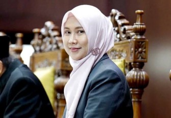 Wakil Ketua DPRD Jawa Timur, Sri Wahyuni