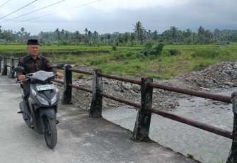 Jembatan Darurat Nagari Andurirang Rampung, Akses Padang Pariaman Berangsur Normal