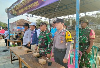 Dukungan TNI Dalam Lomba Gala Desa Pertandingan Sepak Bola Antar Desa sekecamatan Punung