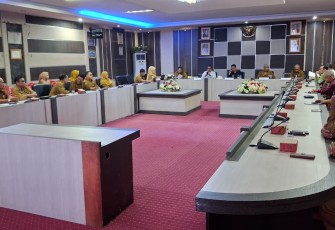 Dorong Kemudahan Investasi, Bupati Karimun Tegaskan 3 Tugas Utama Pemda saat Buka FGD Ranperda Insentif Penanaman Modal