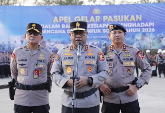 Kadiv Humas Polri Irjen Pol. Johnny Eddizon Isir 