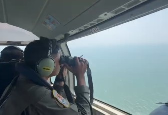 TNI AL Kerahkan KRI dan Pesud Bantu Evaluasi SAR KM Virgo Transpert 8 yang Tenggelam di Laut Jawa 
