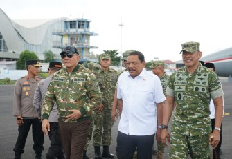 Menteri Pertahanan Republik Indonesia (Menhan RI), Sjafrie Sjamsoeddin, melakukan kunjungan kerja ke Provinsi Bengkulu pada Rabu (1/4) /Foto : MC 