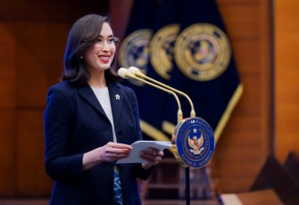 Menteri Pariwisata, Widiyanti Putri Wardhana saat sambutan pada pelantikan sejumlah pejabat fungsional dan struktural di lingkungan Kementerian Pariwisata di Balairung Soesilo Soedarman, Senin (4/5/2026)