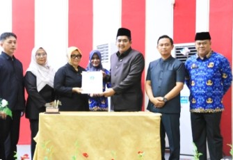Rapat Paripurna DPRD Bintan Sampaikan Rekomendasi LKPJ 2025