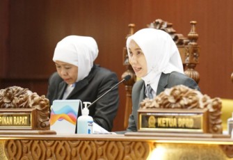 Wakil Ketua DPRD Jawa Timur Sri Wahyuni 