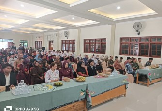 Danramil 0801/07 Ngadirojo Kapten Czi Gutarno menghadiri kegiatan Swastamita pelepasan siswa siswi kelas XII SMK PGRI Ngadirojo, bertempat Balai Desa Ngadirojo, Kecamatan Ngadirojo, Kabupaten Pacitan. Selasa (12/5/2026)