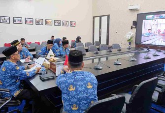  Wakil Wali Kota Tanjungpinang, Raja Ariza ikuti rapat Rembuk dan Bincang-bincang Otonomi Daerah Antar Kepala Daerah dan Kemendagri RI (REBOAN) bersama Jenderal Otonomi Daerah Kemendagri RI