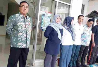  Wali Kota Tanjungpinang, Lis Darmansyah, mengajak aparatur sipil negara (ASN) menjadi tuan rumah yang baik selama pelaksanaan Musabaqah Tilawatil Quran (MTQ) XII Tingkat Provinsi Kepulauan Riau pada 4–9 Juli 2026