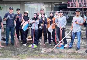 Gotong Royong Rutin ASN Bangun Budaya Bersih di Tanjungpinang