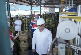 Wagub Nynyang saat Tinjau Pertamina Patra Niaga dan Pertamina Gas di Kabil