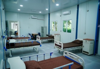 Menteri Kesehatan RI Budi Gunadi Sadikin meresmikan dua Puskesmas yang dibangun kembali pascabencana di Aceh