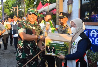 Dandim 0803/Madiun Bersama Forkopimda saat Tinjau Pos Pengamanan Lebaran