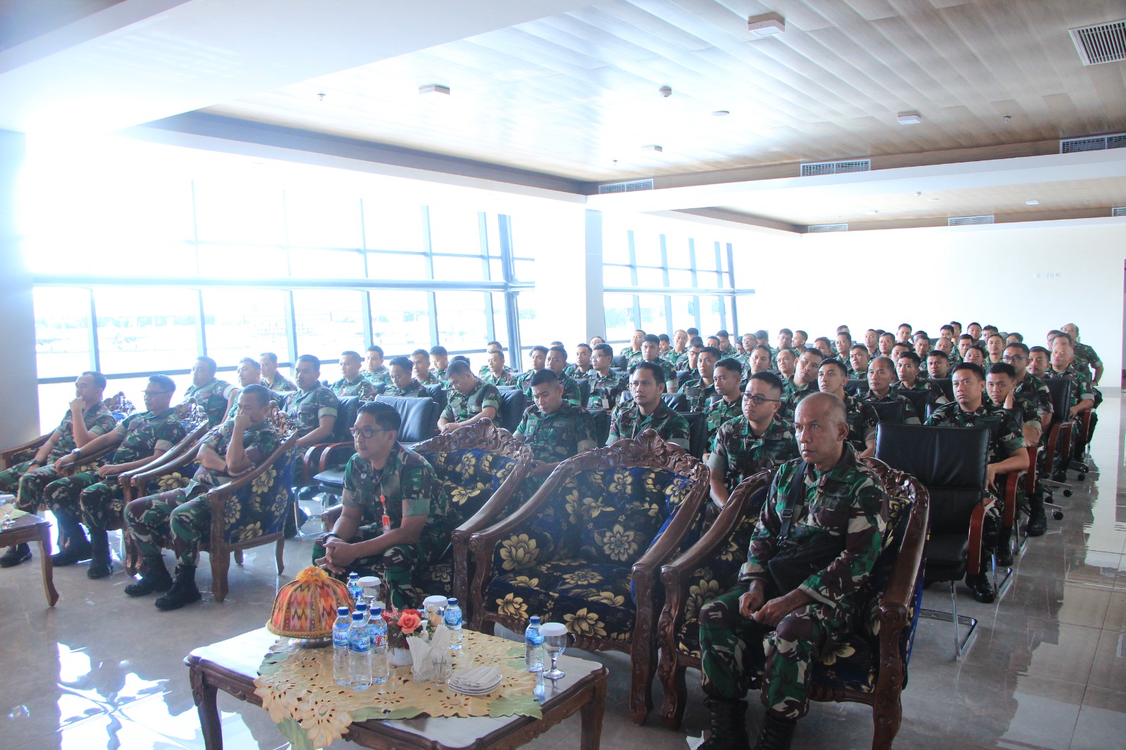 TNI AU