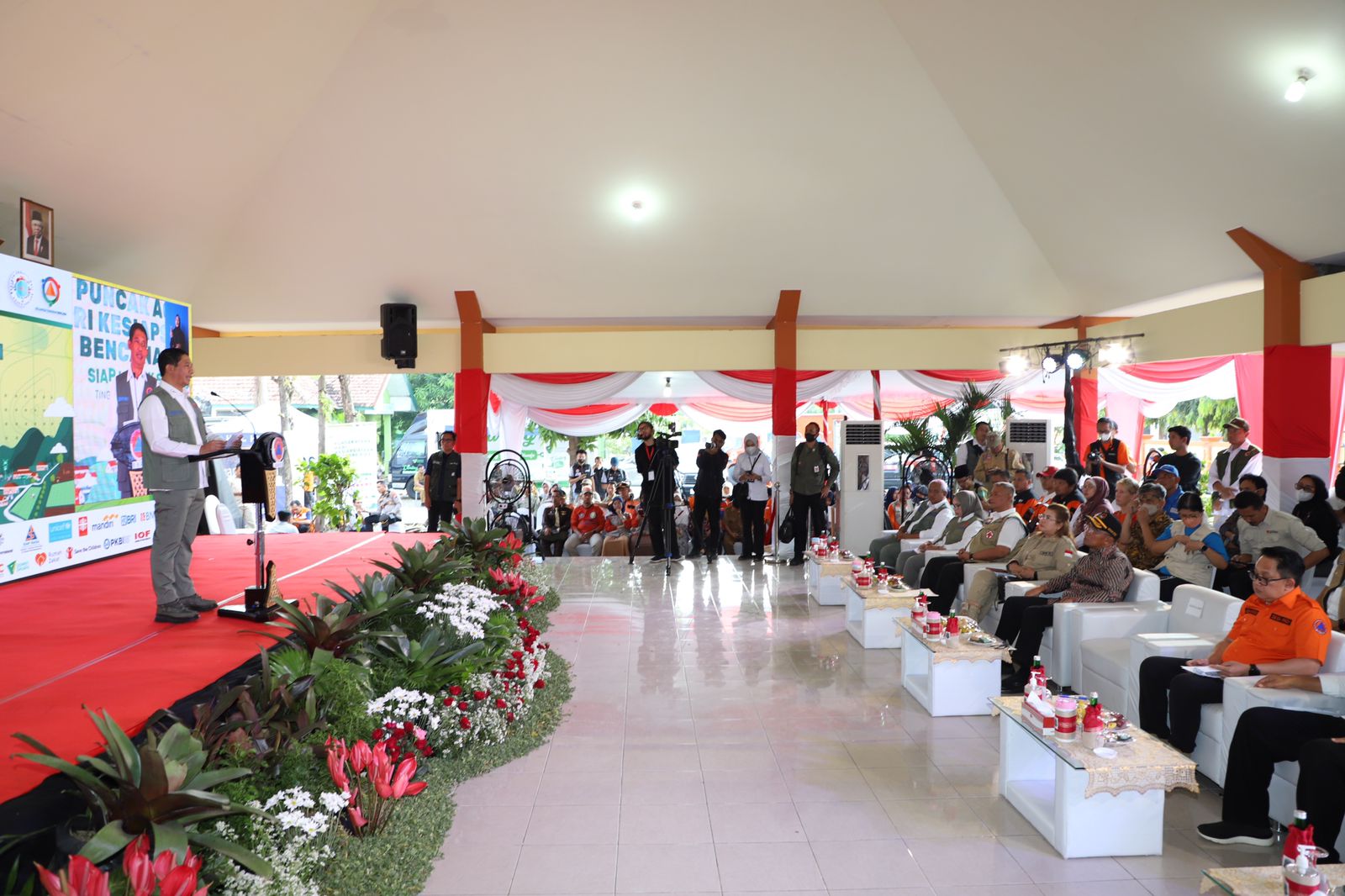 Kepala Badan Nasional Penanggulangan Bencana (BNPB) Letjen TNI Suharyanto, S.Sos,. M.M