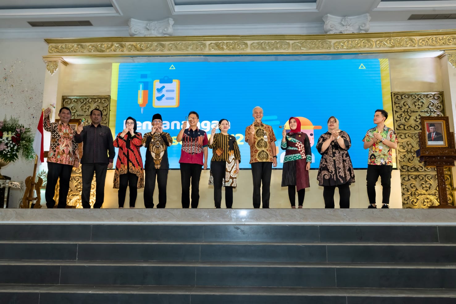 Puan Hadiri Pencanangan Imunisasi IPV 2 di Jateng