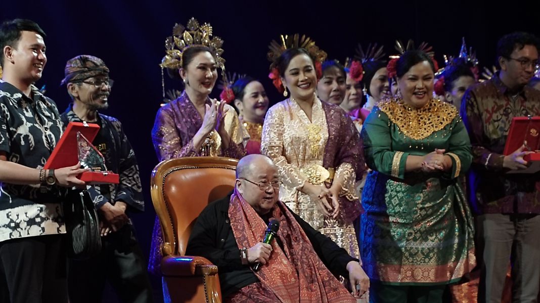 Komunitas Perempuan Menari