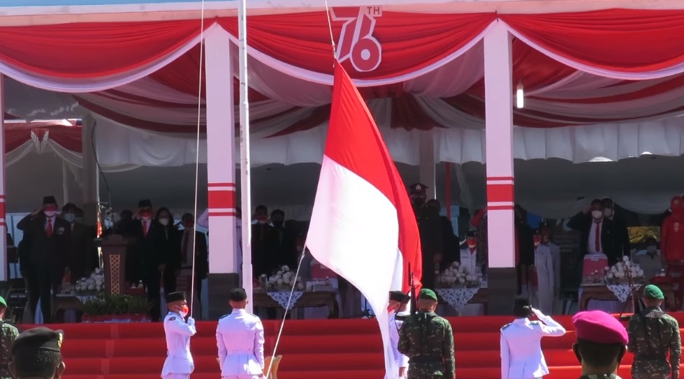 Pengibaran bendera