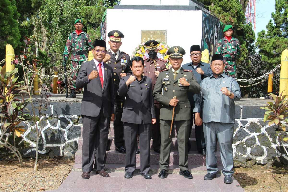 .