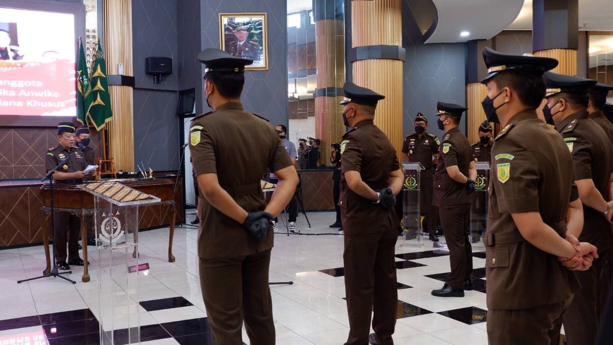.