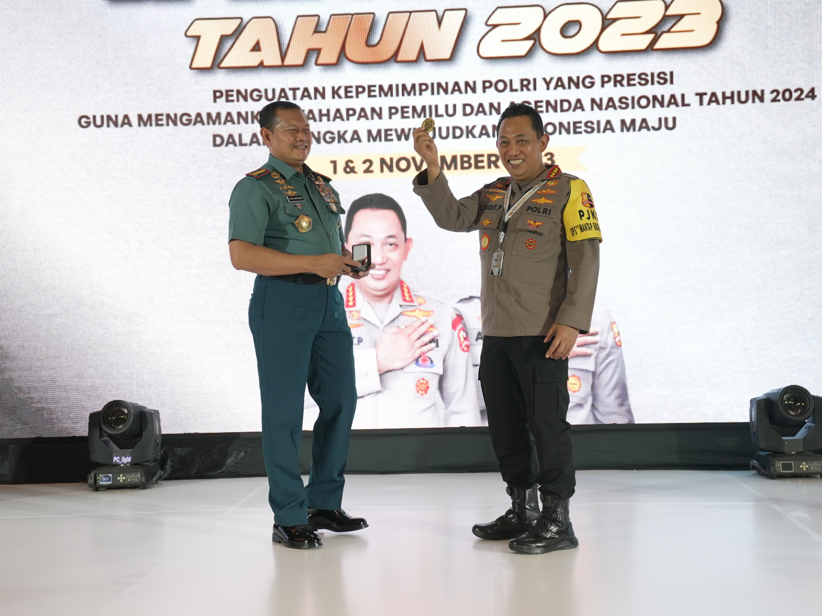 TNI-POLRI