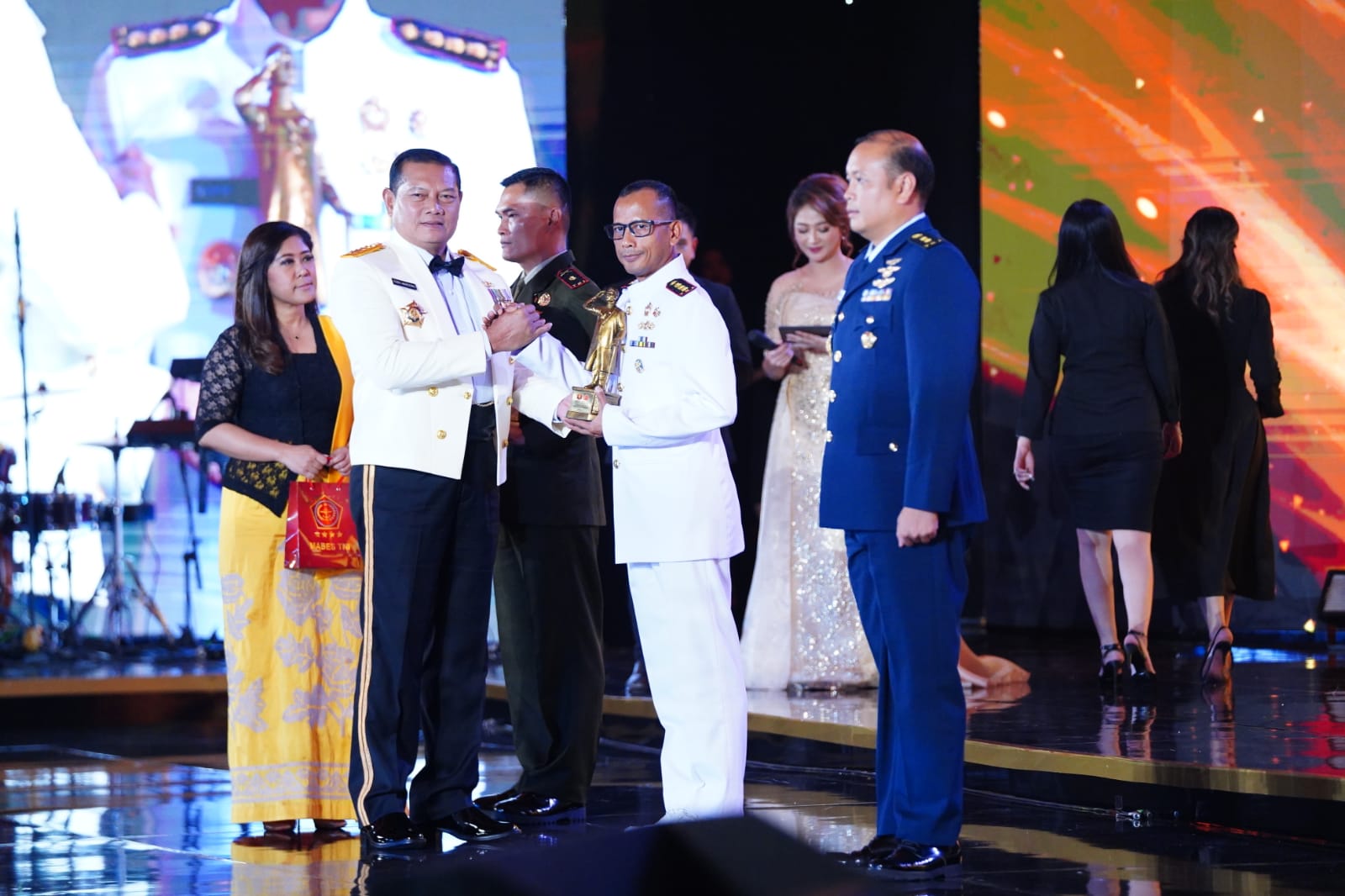 tni