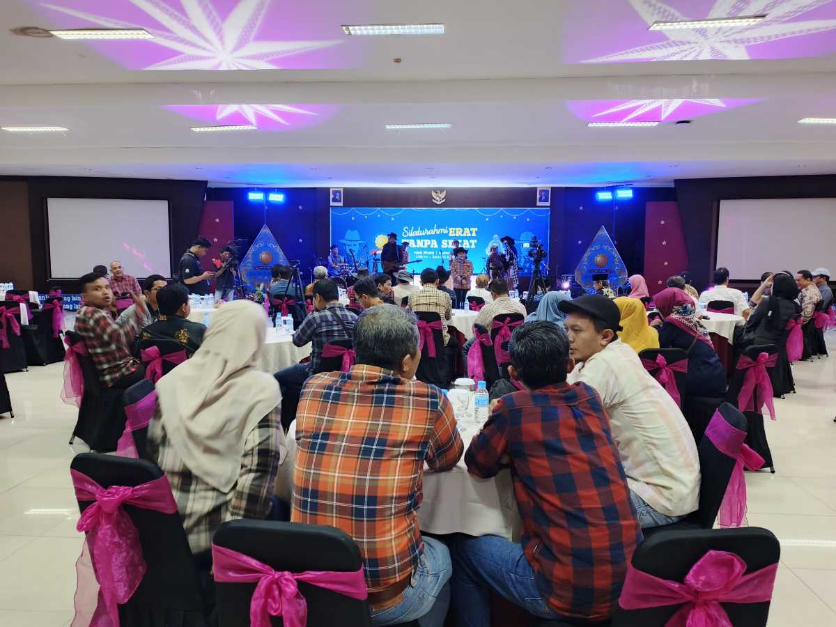 .