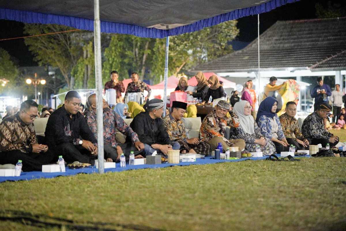 .