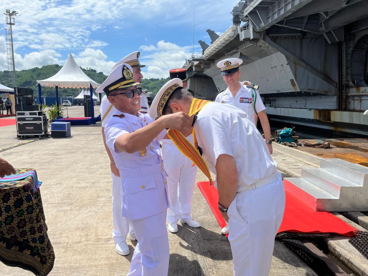 Kapal Perang Induk Prancis