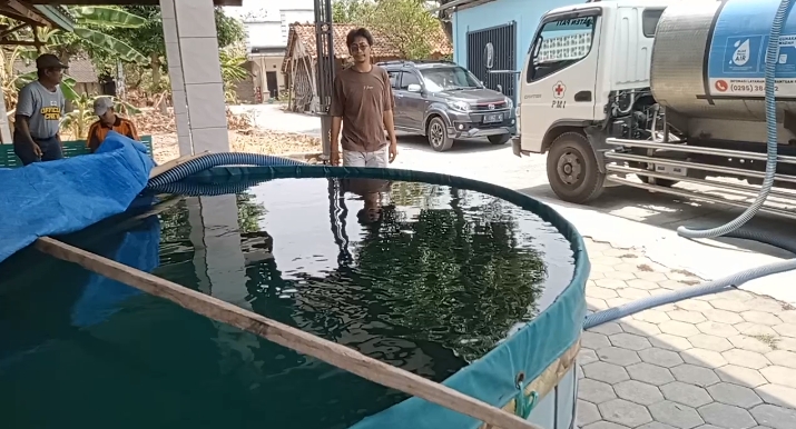 .