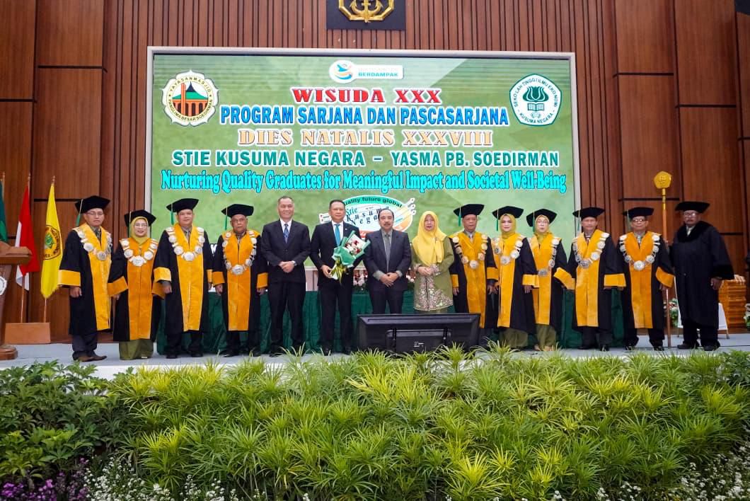 Wisuda Program Pascasarjana dan Sarjana Sekolah Tinggi Ilmu Ekonomi (STIE) Kusuma Negara