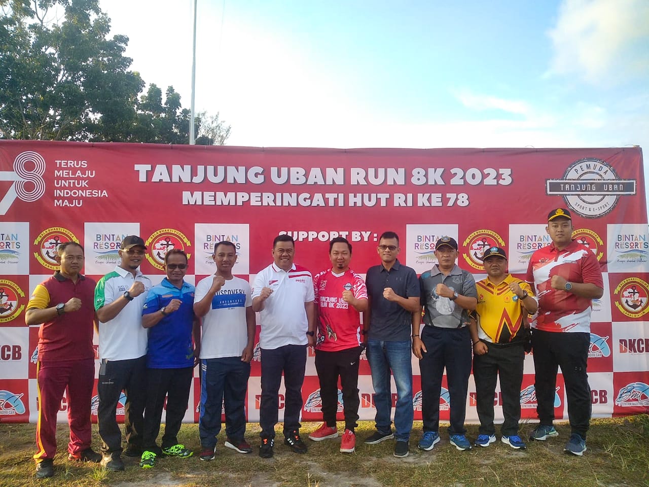 Sekda Bintan Lepas Peserta Pelari Tanjunguban Run 8K