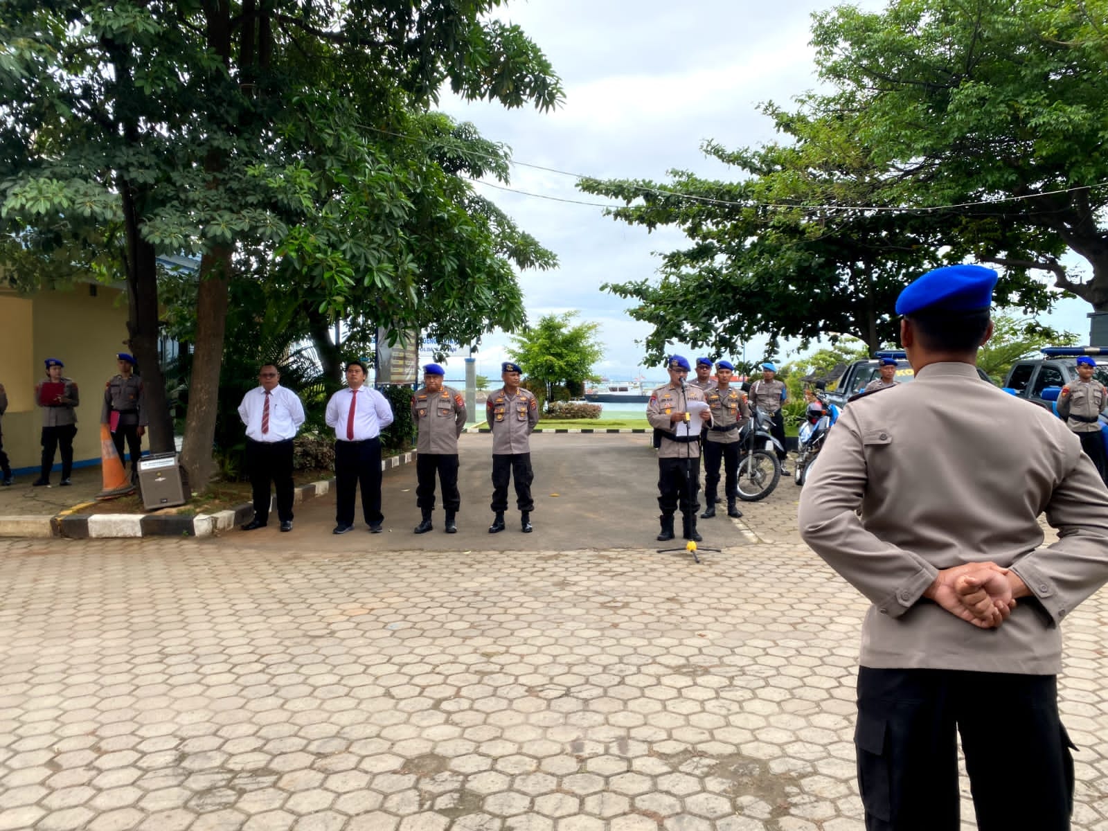 G