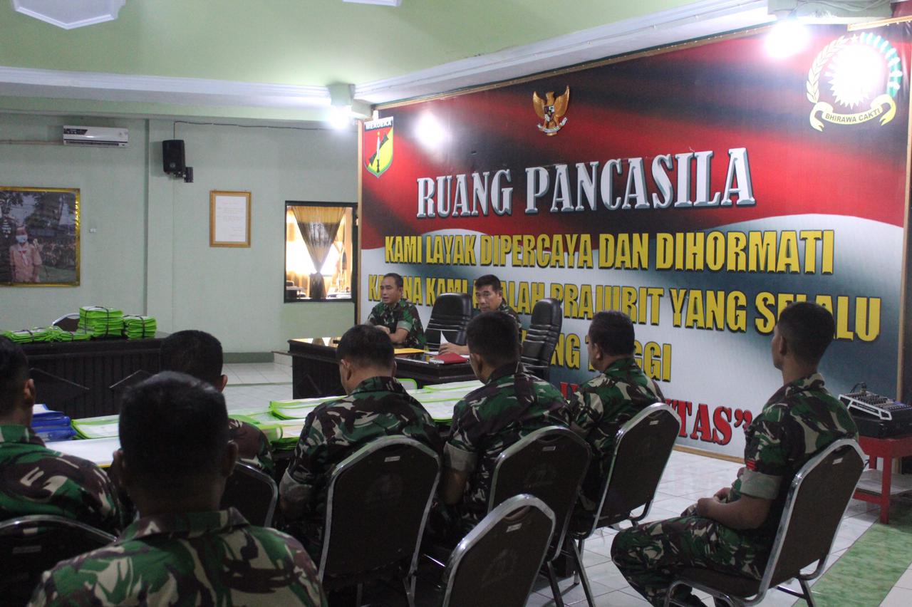 Dandim 1310/Bitung saat memberikan arahannya