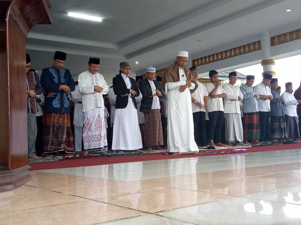Shalat ID BS