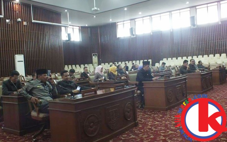 Paripurna DPRD Provinsi Bengkulu Senin (22/05/2017).