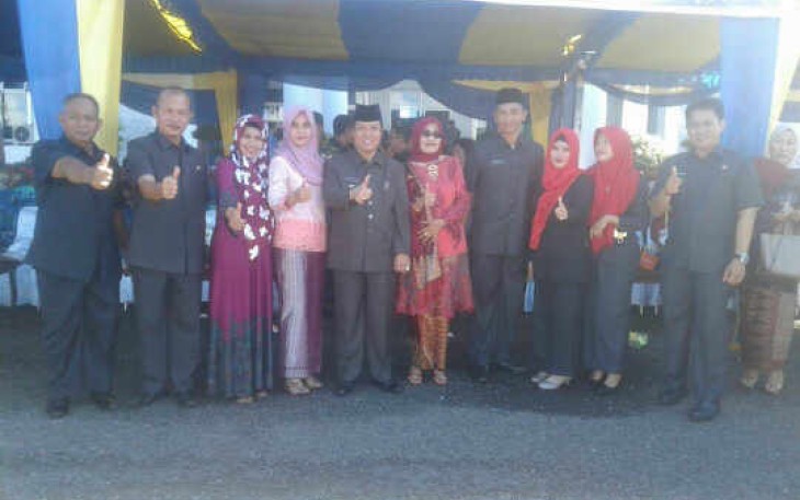 Foto Bersama usai upacara peringatan Hari Kartini