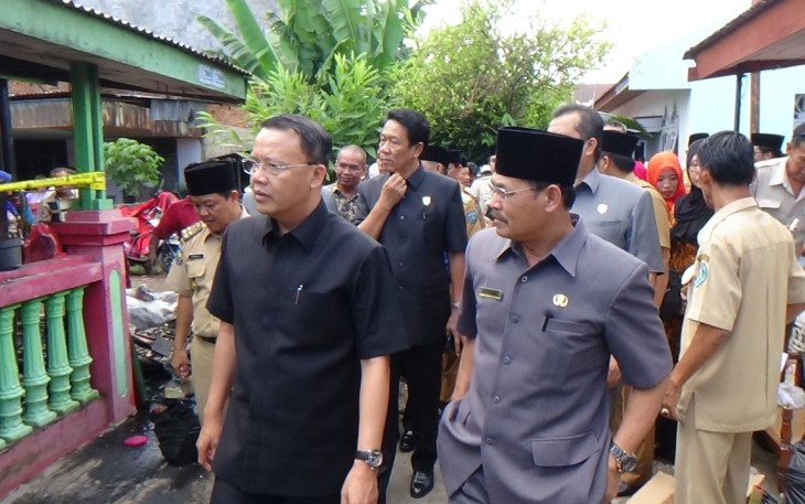 Plt Gub kunjungi korban kebakaran