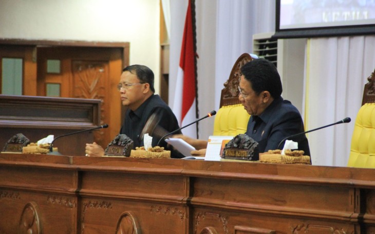 Rapat Paripurna DPRD Provinsi Bengkulu, Senin (30/10).
