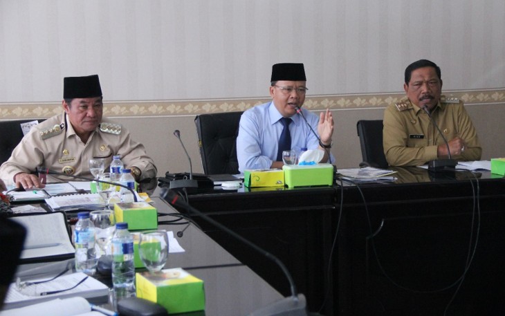 Mediasi menyelesaikan polemik tapal batas (tabat) antara Kabupaten Bengkulu Utara dengan Kabupaten Lebong