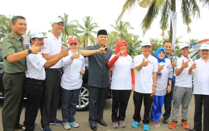 Sail Sabang_Foto bersama Plt. Gubernur Bengkulu Rohidin Mersyah.