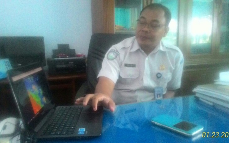 Kepala Stasiun Klimatologi Bengkulu, Kukuh Ribudiyanto saat ditemui diruang kerjanya, Selasa (23/01/2018).
