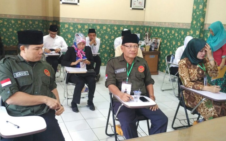 Bapaslon Walikota saat menjalani tes tertulis MMPI