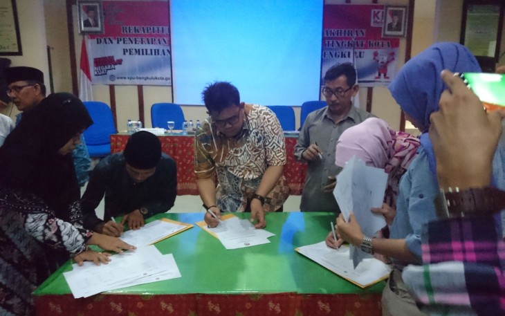 Penandatanganan Hasil Rekapitulasi